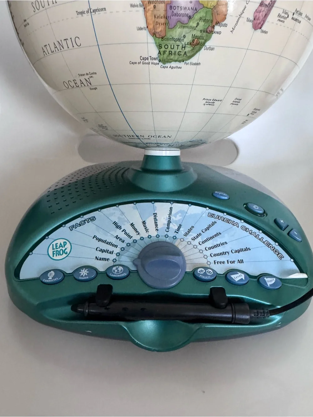 LeapFrog Interactive Talking Globe Eureka Challenge Tested Complete Homeschool